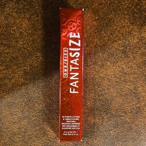 ONE/SIZE Fantasize Mascara in Red Shiny Packaging
